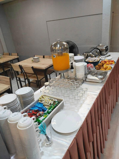 Food & Drinks 4, Chanthana Boutique Hotel, Muang Buri Ram