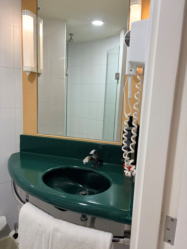 Bathroom 3, ibis Monterrey Valle, San Pedro Garza García