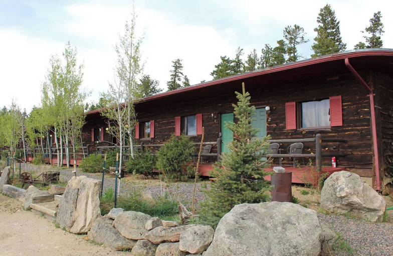 Exterior, Sundance Lodge, Boulder