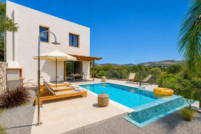 Sport & Beauty 2, Massari Hills Moon Villa, South Aegean