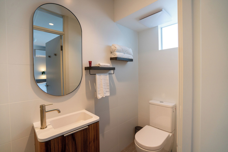 Bathroom 3, Doonside Hotel Blacktown, Blacktown - South-East