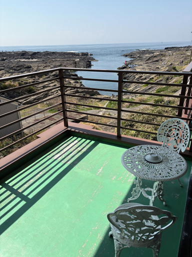 Others 5, Jogashima minatoya, Miura