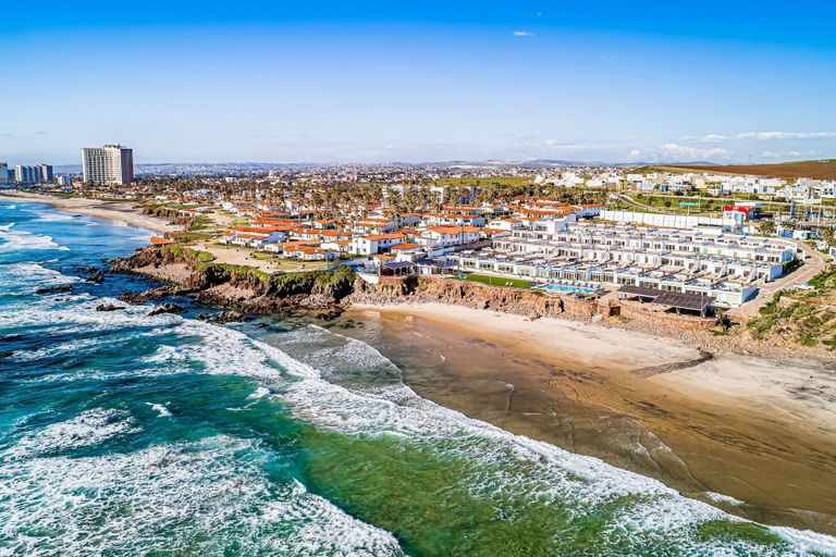Beach 2, Bright Dog-friendly Home With Heated Pool, Hot Tub, Streaming, & Ocean Views, Tijuana