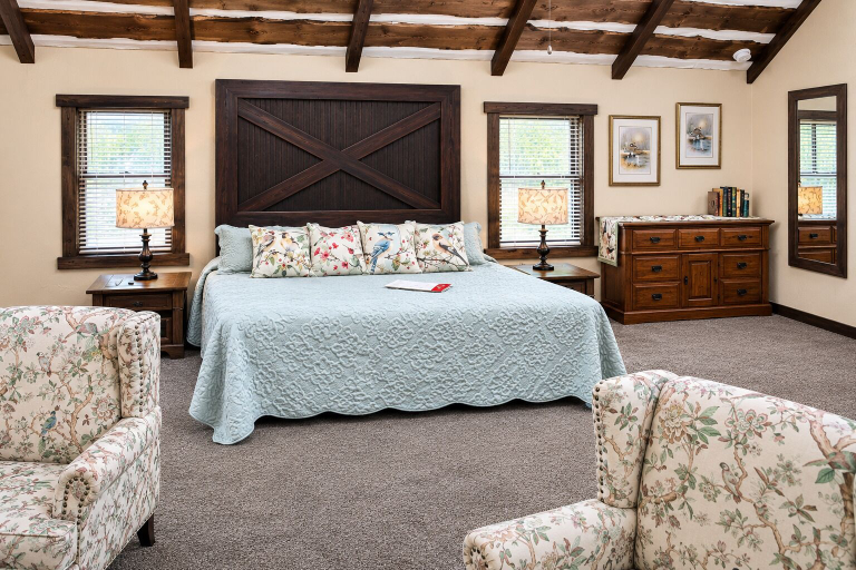 Bedroom 3, Inn at Lake Joseph, Sullivan