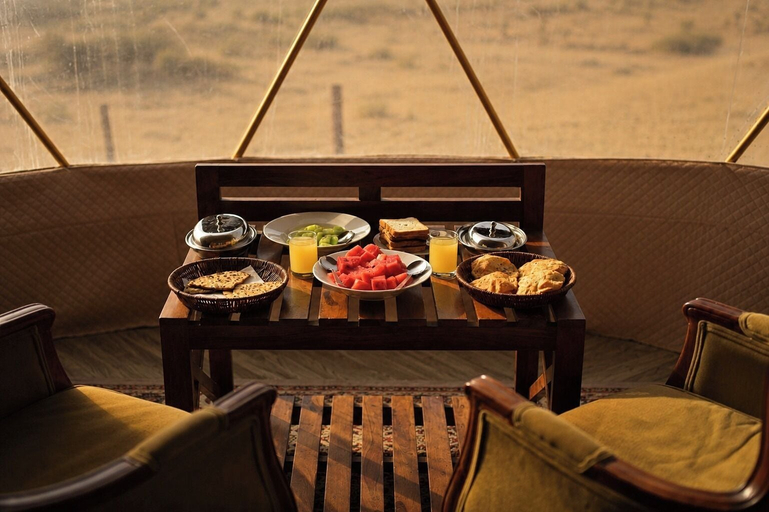 Outdoor dining, Crystal Resort, Jaisalmer