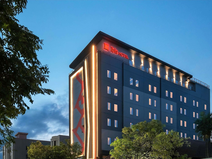 Exterior & Views 2, ibis Surabaya Tidar, Surabaya