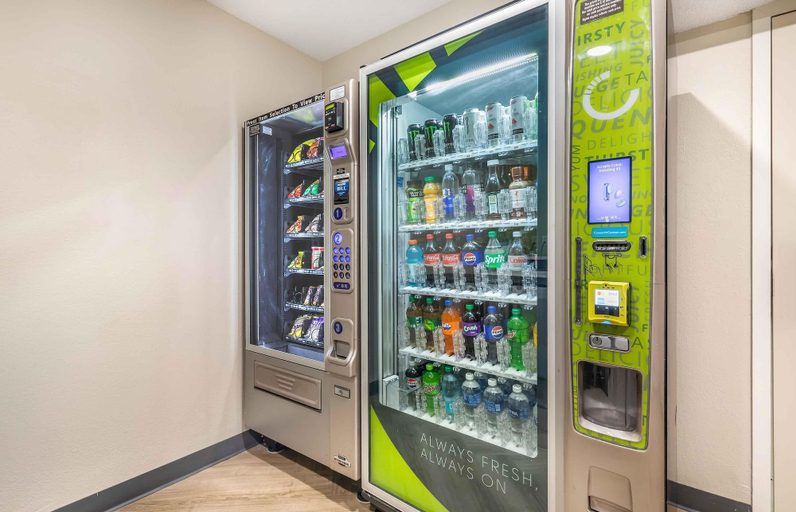 Food & Drinks 5, Extended Stay America Suites Washington DC Tysons Corner, Fairfax