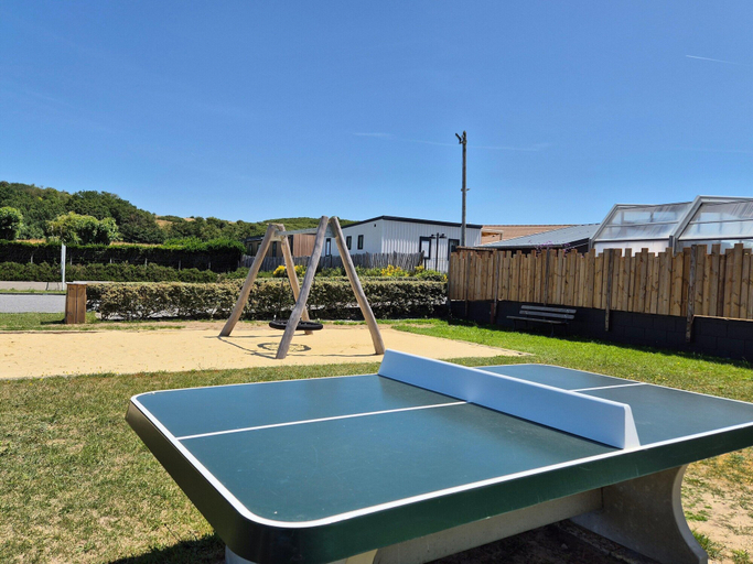 Property grounds, 4-guest Coastal Chalet With Pool, Manche