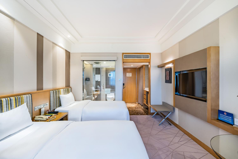 Bedroom 2, Grand Skylight Catic Hotel, Beijing