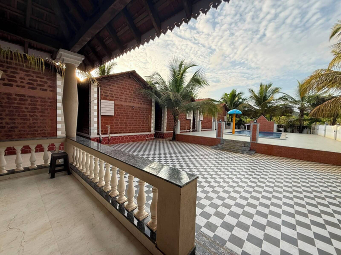 Terrace/patio 2, Baga beach heritage resort, North Goa