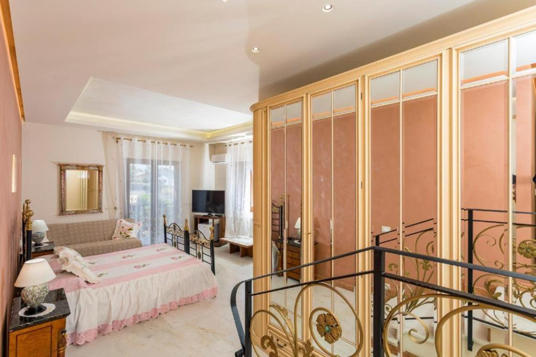 Bedroom 2, Villa Marchese, Catania