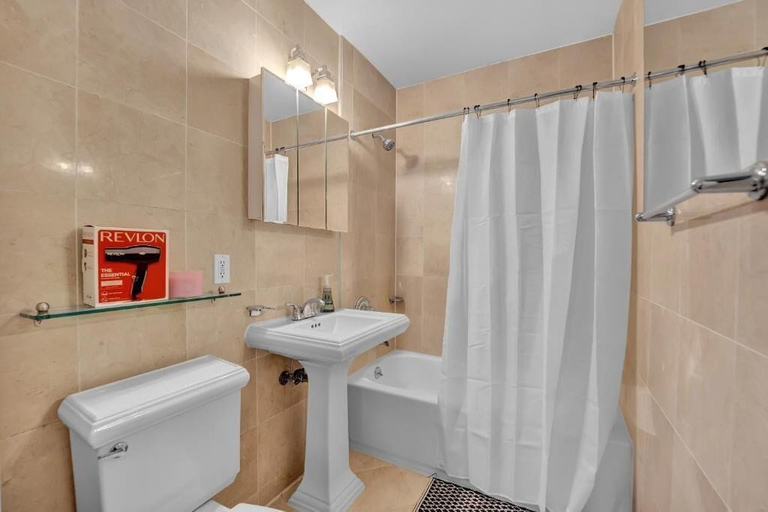 Bathroom 5, NYC Apartment 340-C, New York