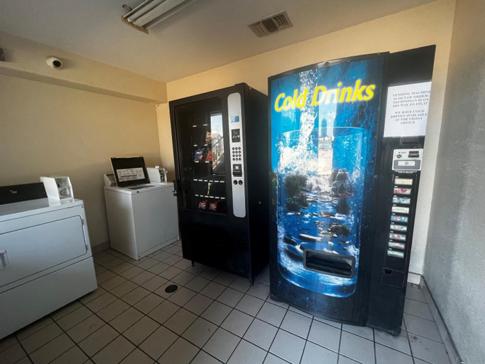 Food & Drinks, Hotel Baytown/I-10, Houston