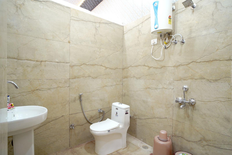 Bathroom 4, Jaisalmer Sam Desert Safari, Jaisalmer