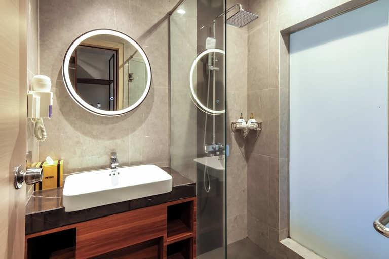 Bathroom 3, Gayo Petro Hotel Takengon, Central Aceh