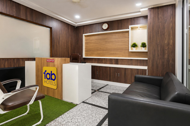 Reception 2, FabHotel Anu Grand - Vijayawada, Krishna