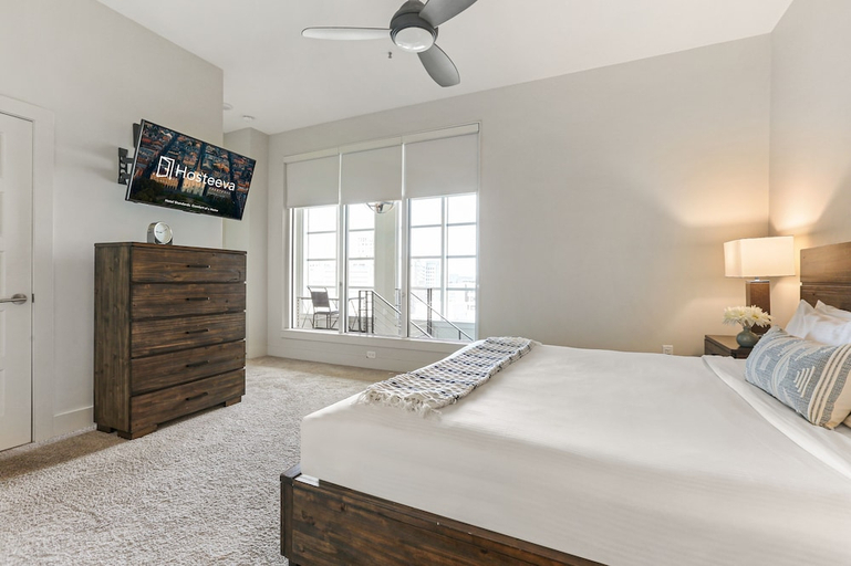 Bedroom 2, The California Building, Orleans