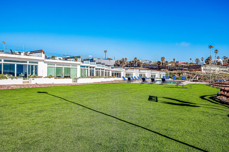 Property grounds 3, Bright Dog-friendly Home With Heated Pool, Hot Tub, Streaming, & Ocean Views, Tijuana