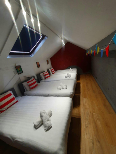 Bedroom 2, Rainford Gardens by UStay Aparthotels, Sefton