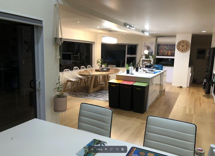 Others 3, Private room in a lovely house, Waitakere