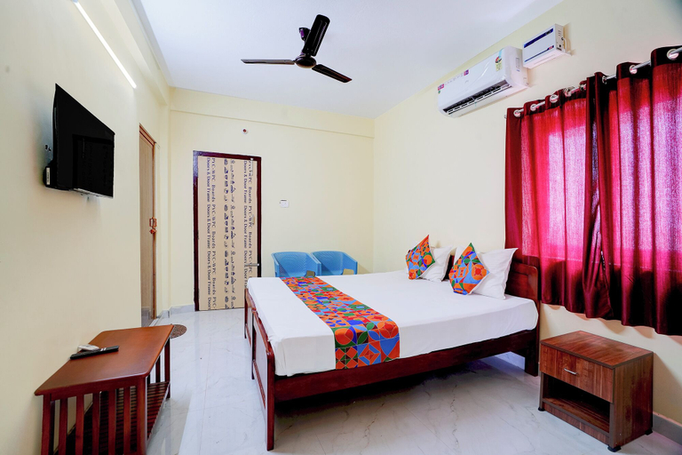 Room 2, Fabhotel Dhana Residency - Nr Hindusthan Institute of Technology and Science, Kancheepuram