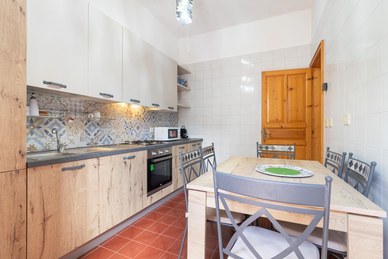 Kitchen 4, Villa Serra, Lecce