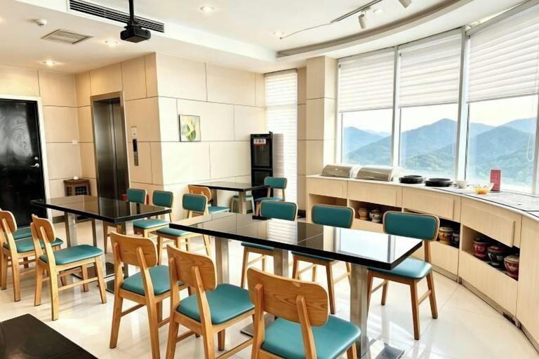 Food & Drinks 4, Loulan Hotel (Liaocheng Bus Terminal Wanda Plaza), Liaocheng