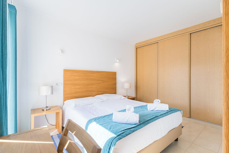 Room 4, Lumina Villas, Lagoa