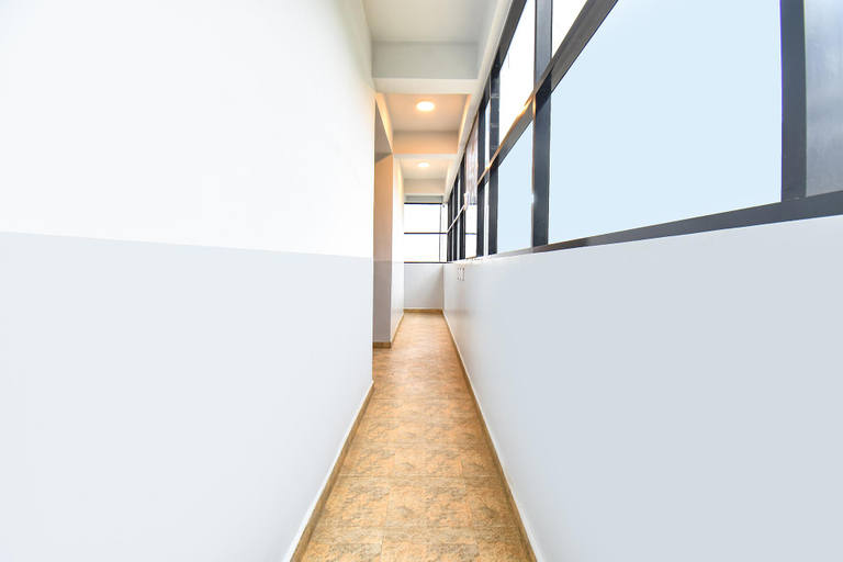 Public Area 2, FabHotel Tiru Rooms, Pune