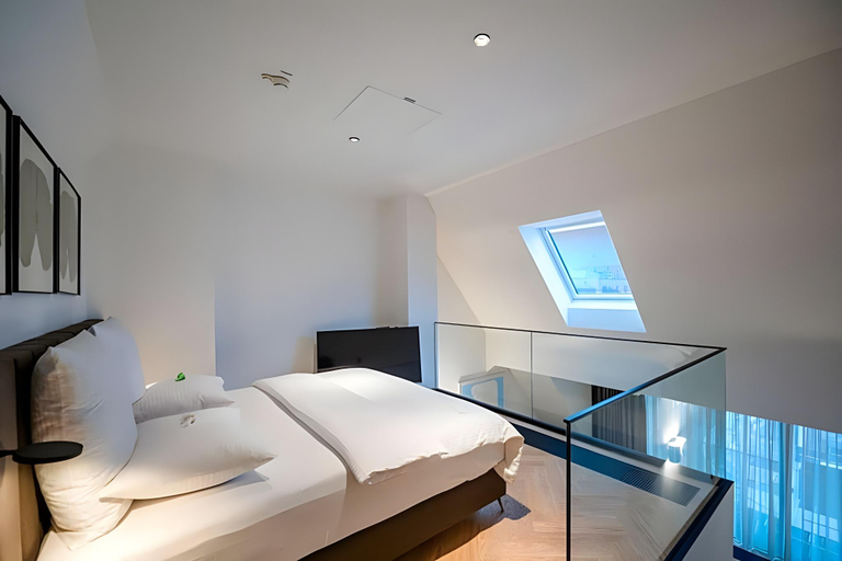 Bedroom 3, Hotel Maximilian’s, Augsburg