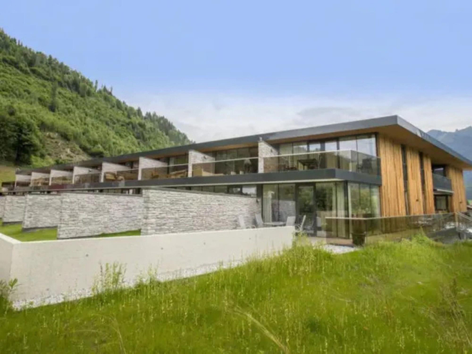 View from property 4, Alpine Retreat With Scenic Balcony, Zell am See