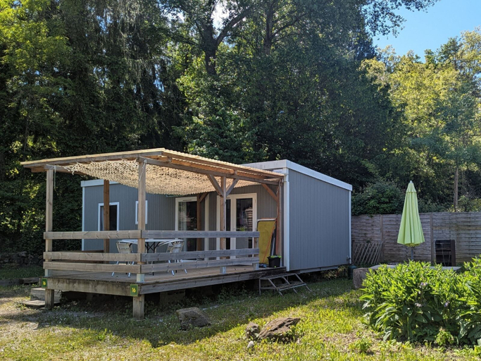 Room 4, Camping Léman Plage, Haute-Savoie