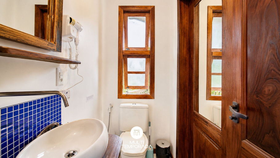 Bathroom 4, Bollté Praia Boutique Pousada - Campeche - SC, Florianopolis
