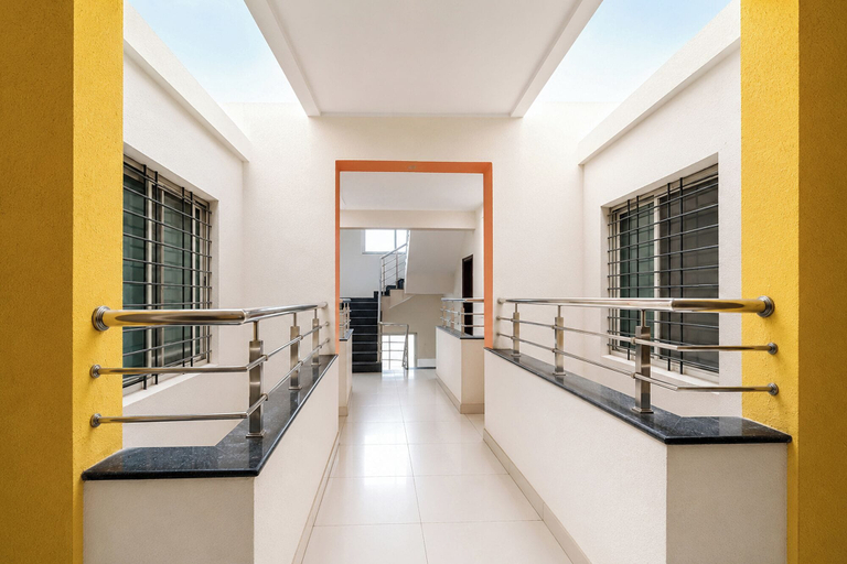 Lobby 2, Fabhotel Noble Suites, Pune