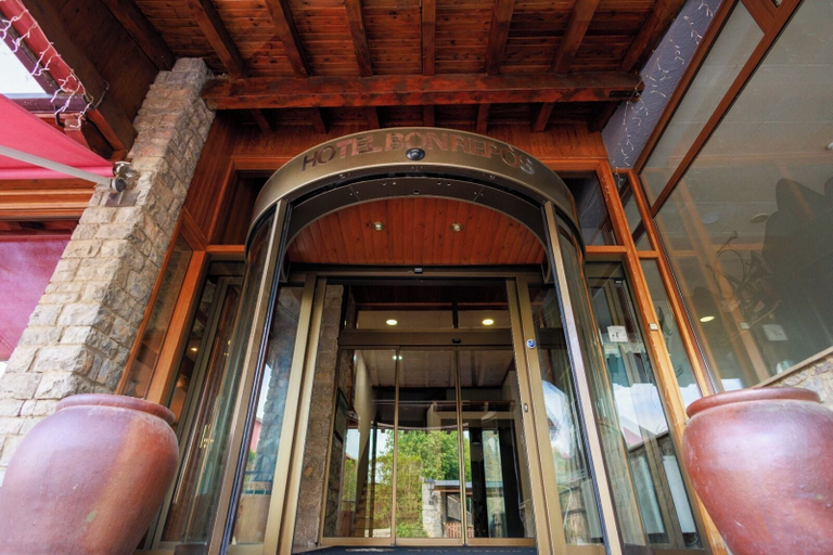 Exterior & Views 2, HOTEL BON REPOS, Lleida