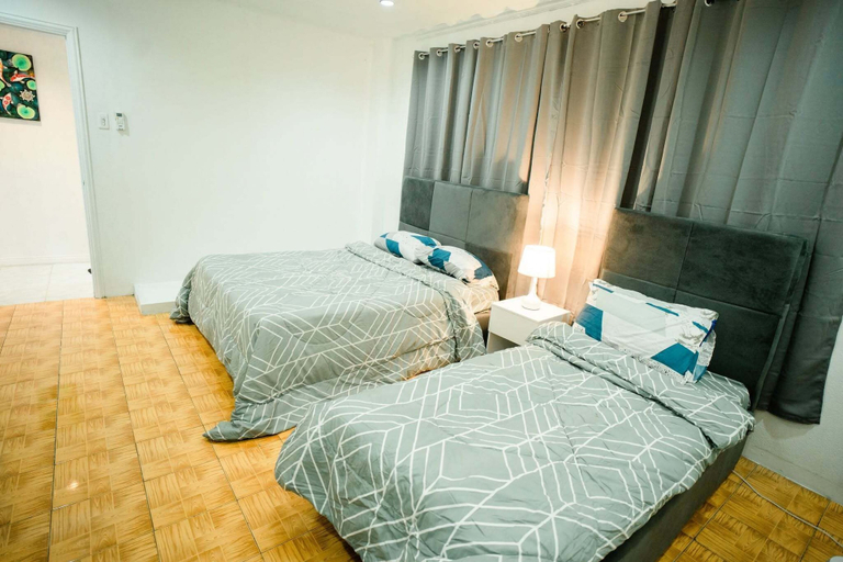 Room 2, Penthouse 6500 Hotel, Tacloban City