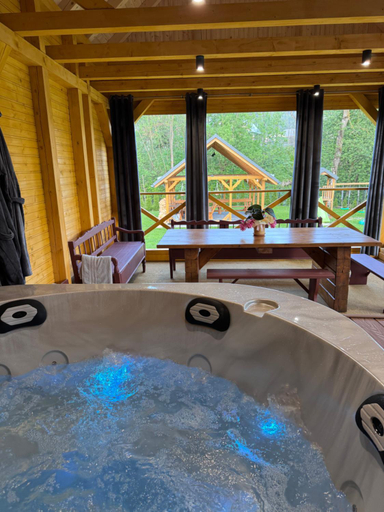 Sport & Beauty 2, Apartamenty Nad Rzeka z balia, Nowy Targ
