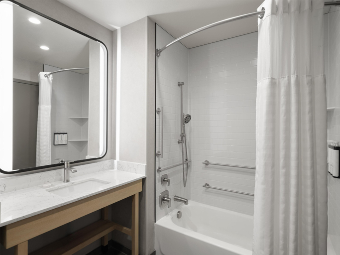 Bathroom 4, Hyatt Place Springdale - Zion National Park, Washington