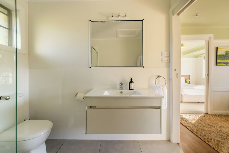 Bathroom 5, Amadiya Port Arthur Villas, Tasman