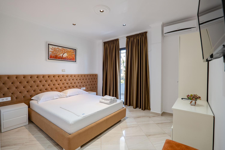 Bedroom 2, Hotel Fabio, Sarandës