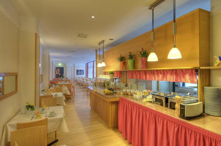 Others 2, Dürer Hotel Nürnberg, Nürnberg