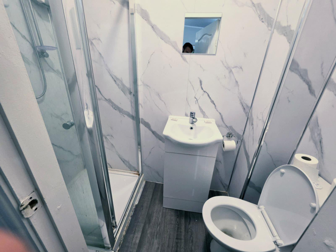 4, Dream Hotel, Salford