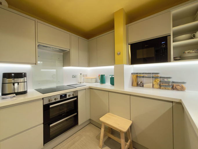 Private kitchen 2, Boutique Stay in Bruntsfield, Edinburgh