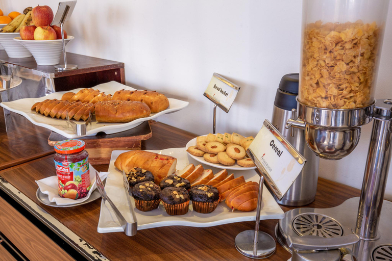 Food & Drinks 5, Rosewood Apartment Hotel - SIDCUL Haridwar, Hardwar