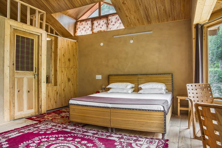 Room 4, Riveraansh Homestay, Kullu