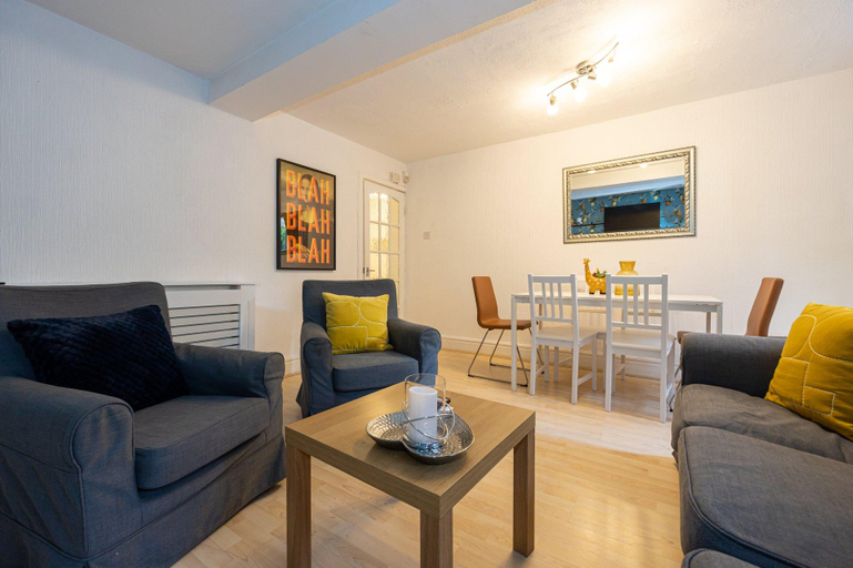 Others 4, GuestReady - Charming haven in Knowledge Quarter, Sefton
