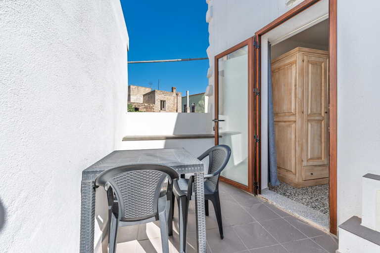Others 5, Casa Regina Margherita, Nuoro