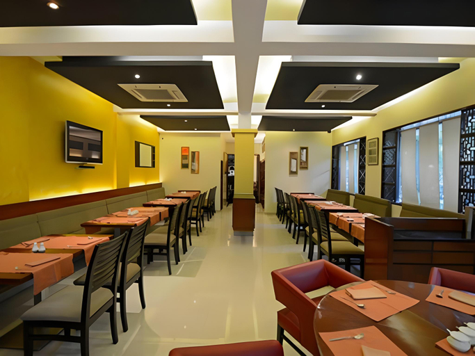 Food & Drinks 4, Hotel Grande 51, Thane