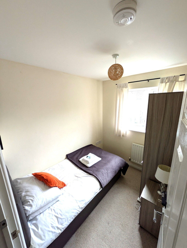 Bedroom 2, Thistle Cottage, Suffolk