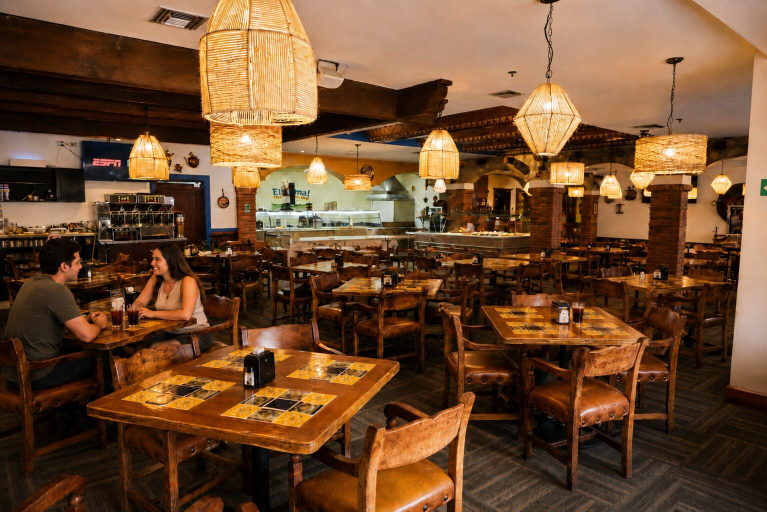 Food & Drinks 5, Business Hotel & Suites Maria Bonita, Juárez